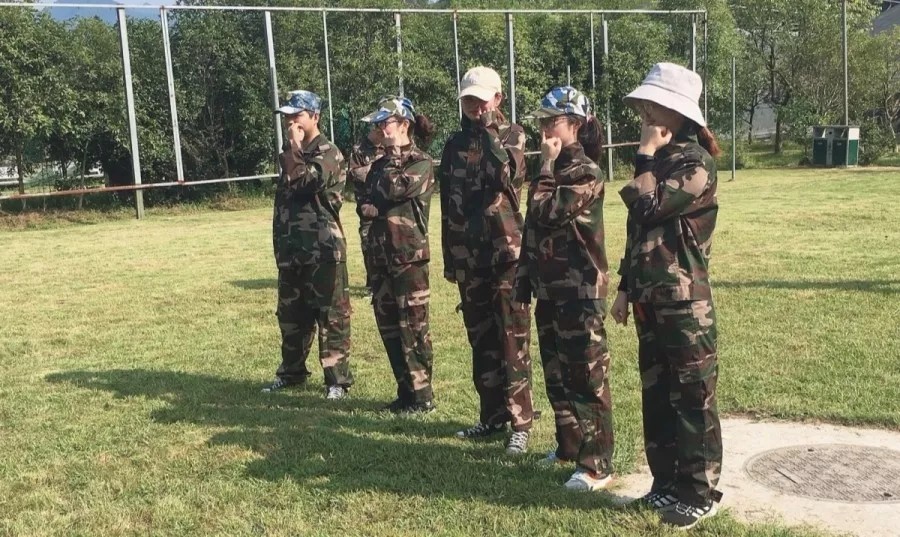 高端拉床,專用機床,內(nèi)拉床,外拉床,數(shù)控機床,自動化生產(chǎn)線,工業(yè)機器人,拉床,拉刀,自動化 高端拉床,專用機床,內(nèi)拉床,外拉床,數(shù)控機床,自動化生產(chǎn)線,工業(yè)機器人,拉床,拉刀,自動化