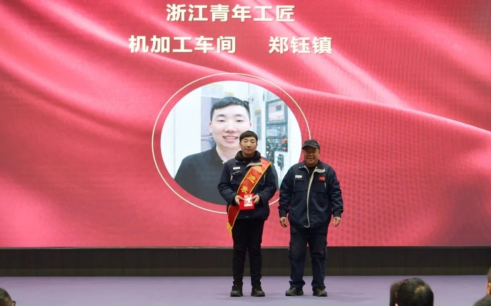 拉床,拉刀,自動化,高端拉床,專用機床,內(nèi)拉床,外拉床,數(shù)控機床,自動化生產(chǎn)線,工業(yè)機器人