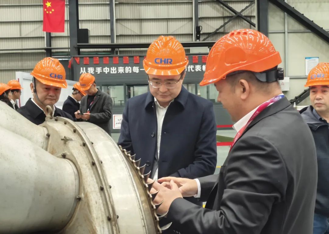 拉床,拉刀,自動化,高端拉床,專用機床,內(nèi)拉床,外拉床,數(shù)控機床,自動化生產(chǎn)線,工業(yè)機器人