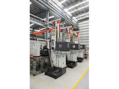 進(jìn)退工作臺(tái)式外拉床LG71KC系列